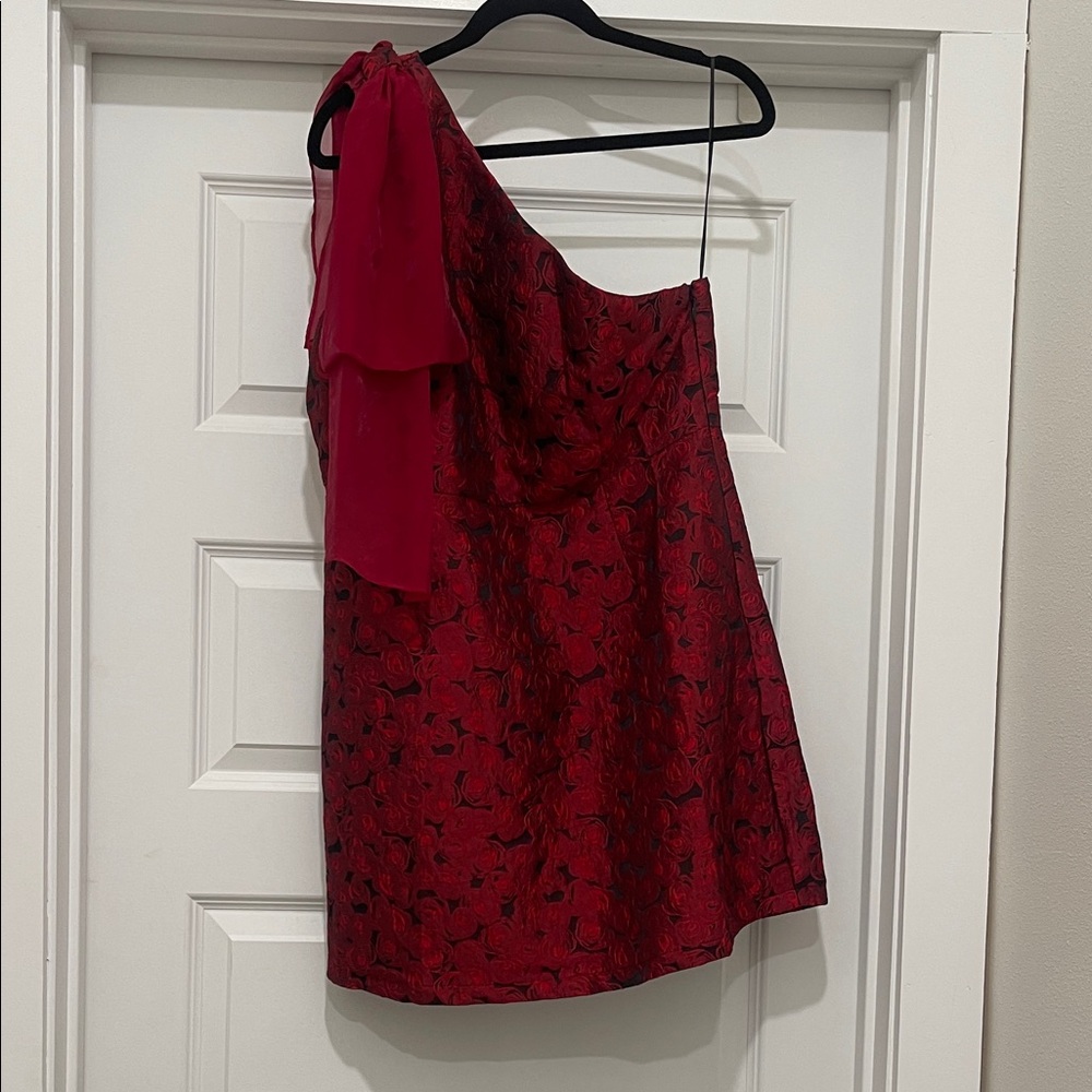 Sugarlips Red and Black Floral Jacquard Dress
